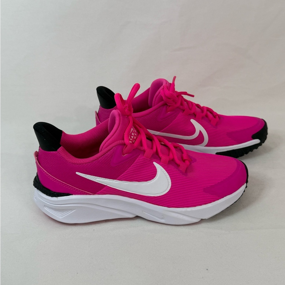 Nike Star Runner 4 Fierce Pink Black Playful Pink White Big Girl Shoe 6Y